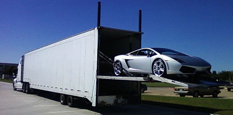 What to Consider When Choosing a Luxury Car Transport Company